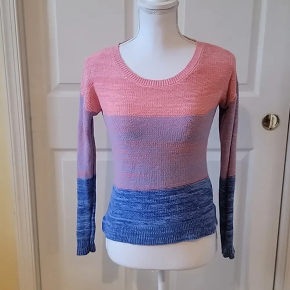 ROXY‎ LONG SLEEVE SWEATER (sz sm) - Picture 1 of 4
